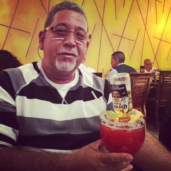 Meet your Posher, Luis - Picture 1 of 1